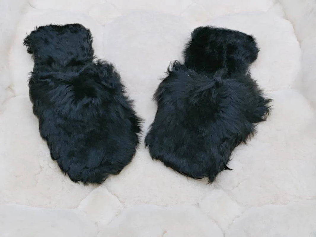 Baby Alpaca Slippers – Black