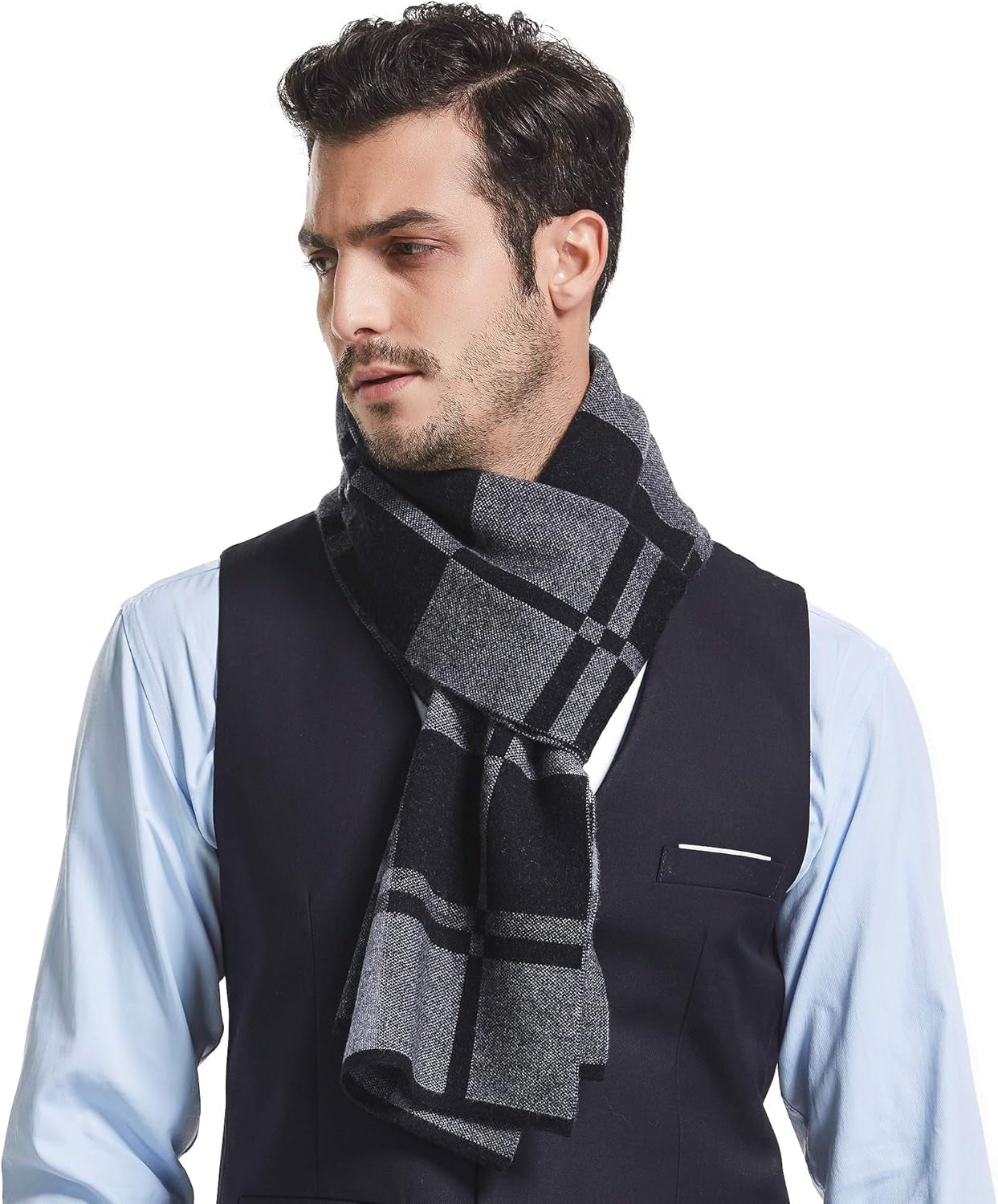 Merino Knitted Scarf – Elegant & Soft