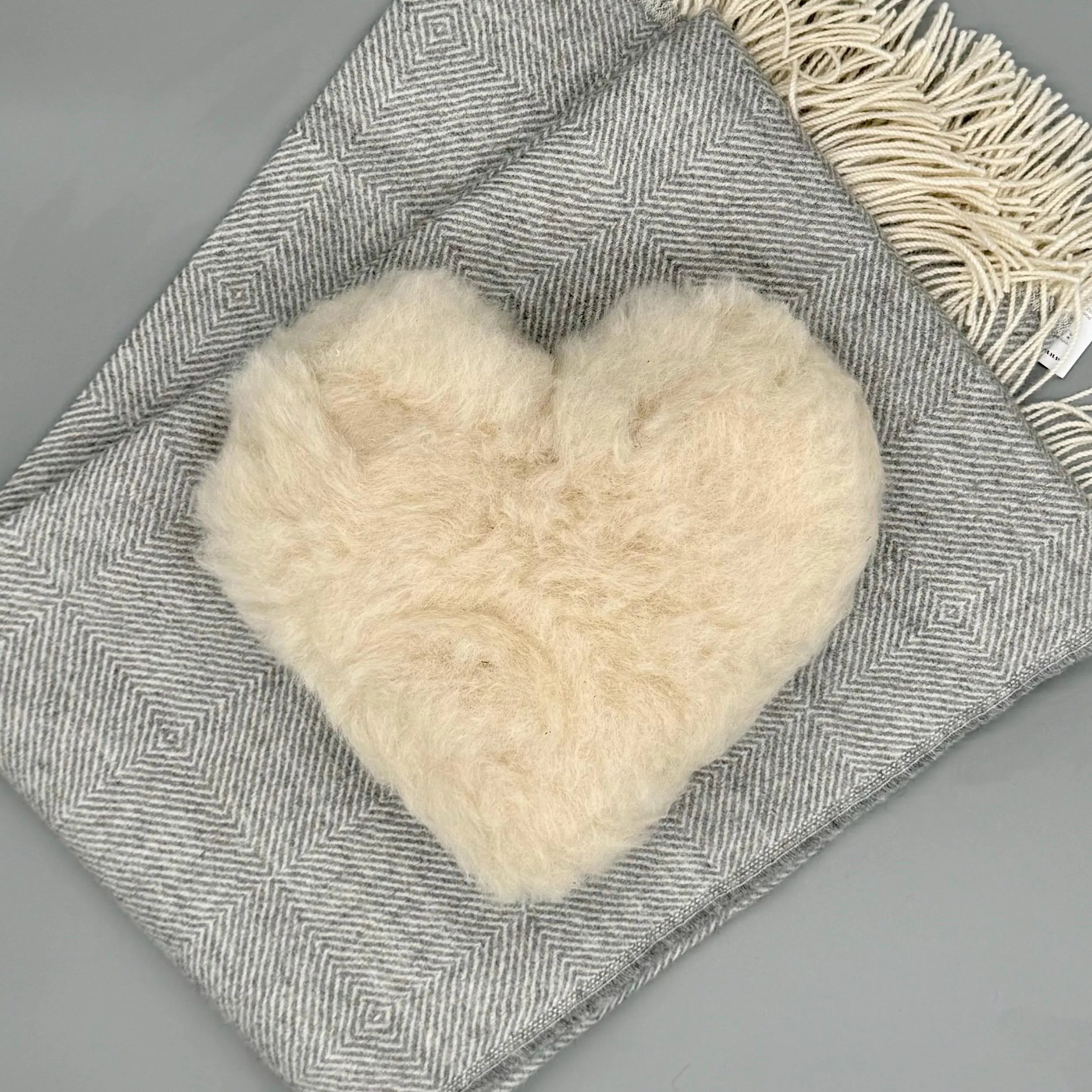 Alpaca Wool Cushion – Heart-Shaped 