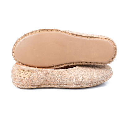 Alpaca Wool Slippers – Beige Design