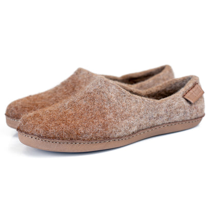 Alpaca Slippers – Beige