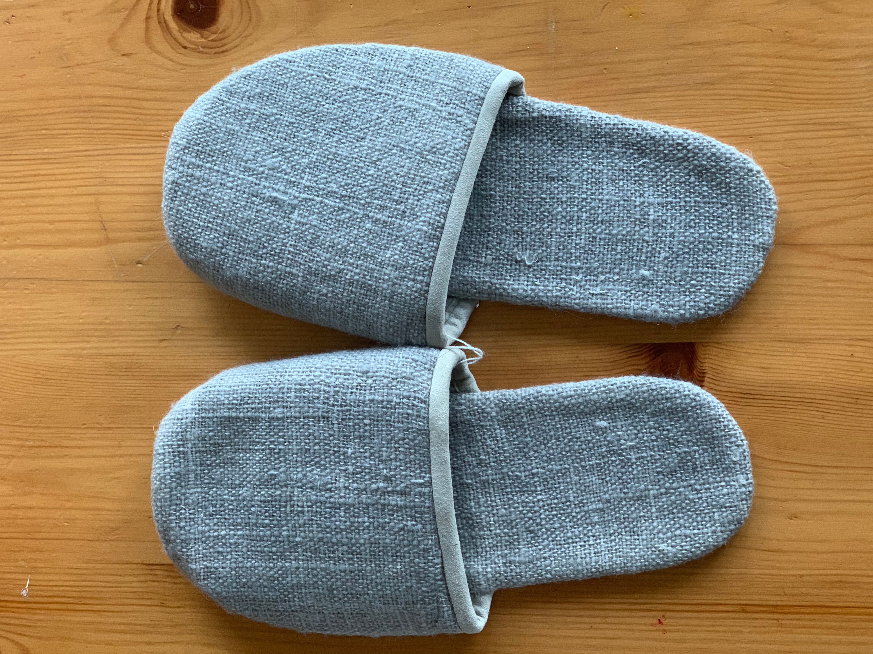 Handmade Cashmere Slippers – Classic
