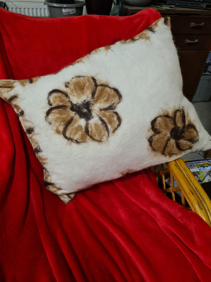 Alpaca Wool Cushion – Large Design