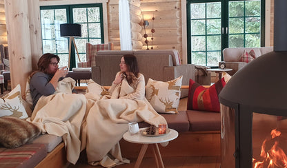 Alpaca Sofa Throw – White Design