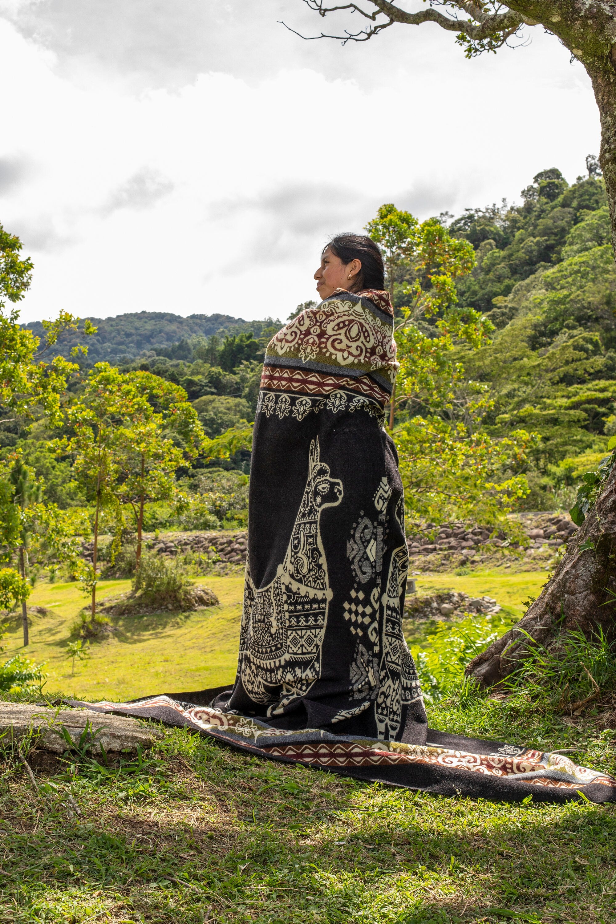 Alpaca Wool Sofa Throw – Generous Warmth