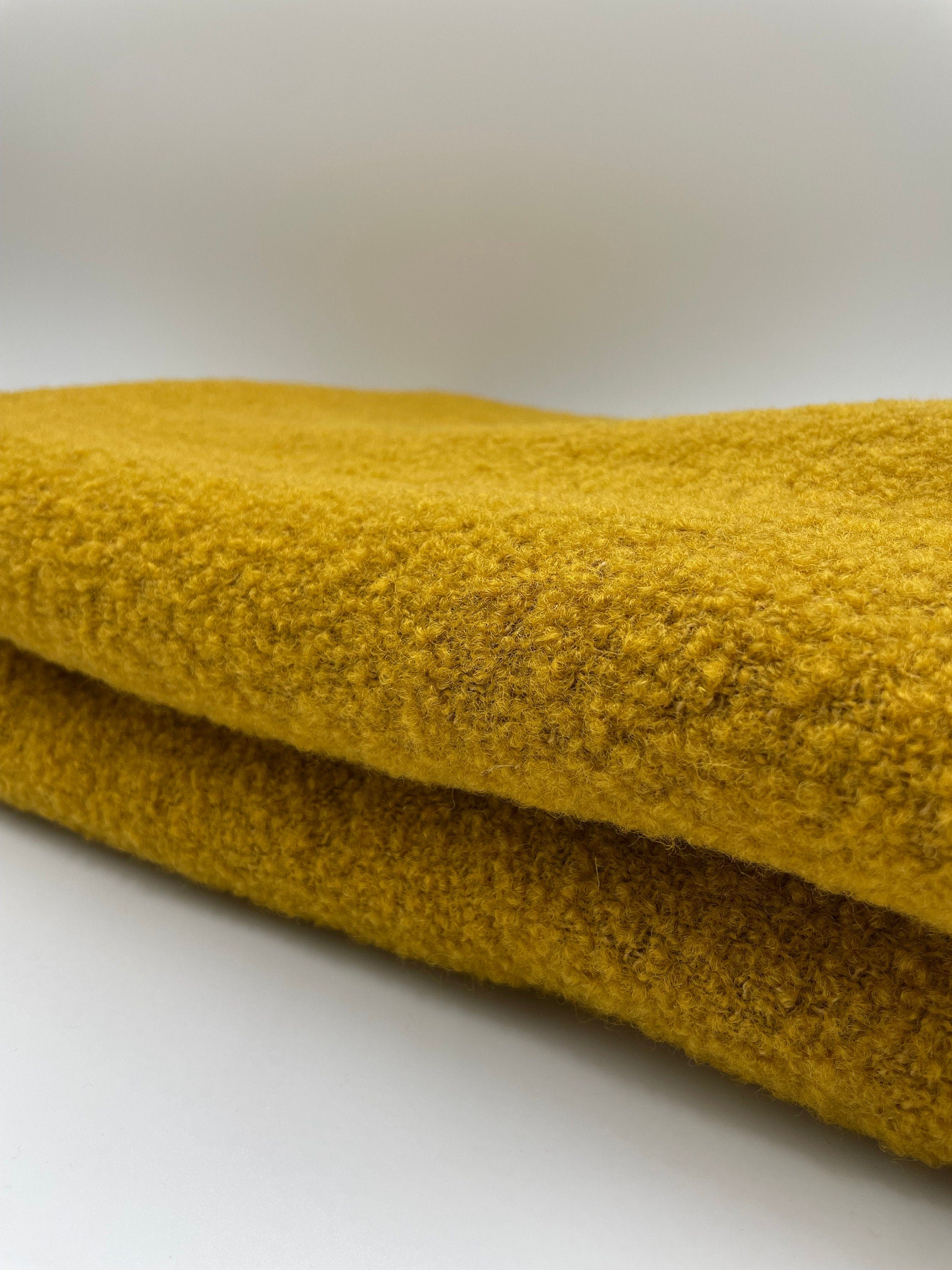 Merino Sofa Throw – All-Season Comfort