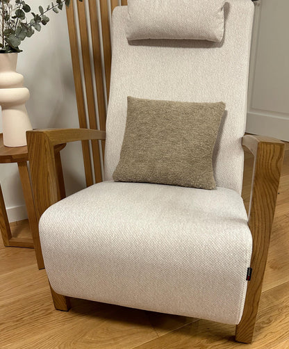 Alpaca Pillow Cover – Hand-Knitted