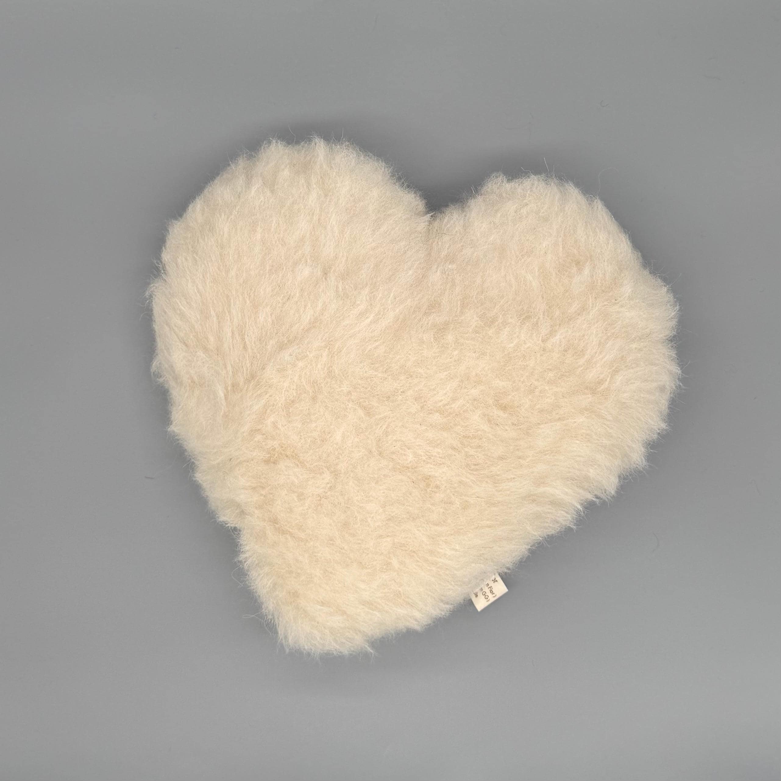 Alpaca Wool Cushion – Heart-Shaped 