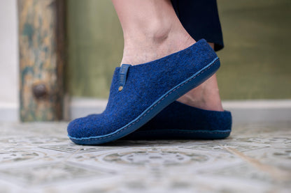 Alpaca Slippers – Outdoor Design