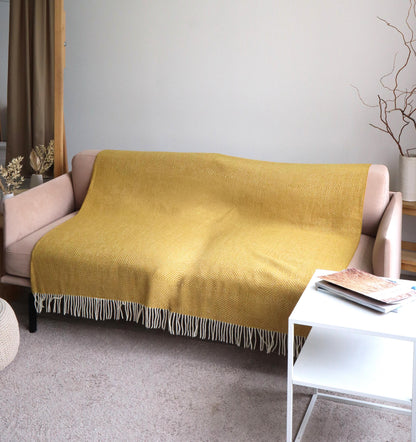 Merino Wool Sofa Throw – Warm, Bold Accent