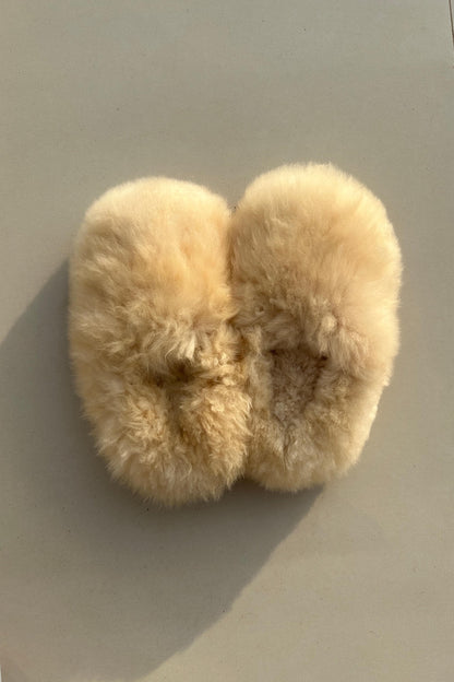 Alpaca Slippers – Nubecitas