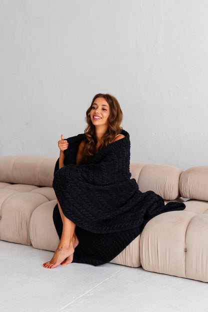 Merino Sofa Throw – Deep Black