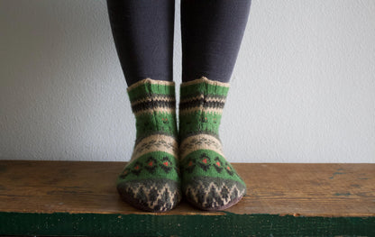 Cashmere Slippers – Cozy Elegance