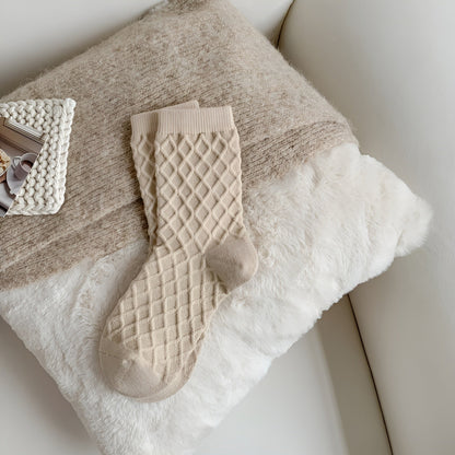 Medium Cashmere Knitted Socks Soft, Cozy Warmth with Elegant Checked Design - Alpaca House