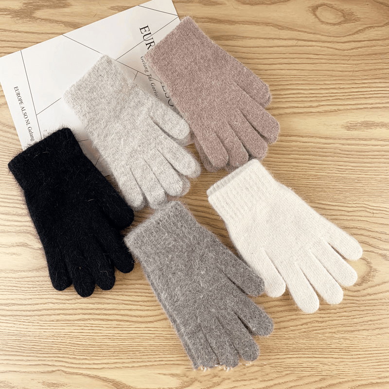 Warm cycling gloves for students - Alpaca House