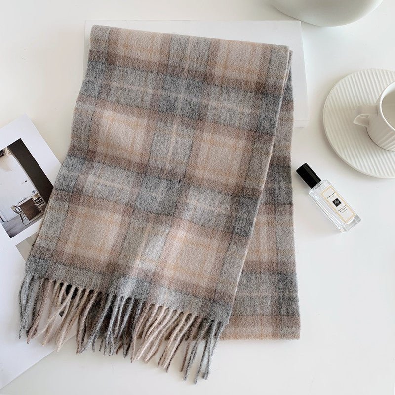 Women's Versatile Fashion Wool Plaid Scarf - Alpaca House